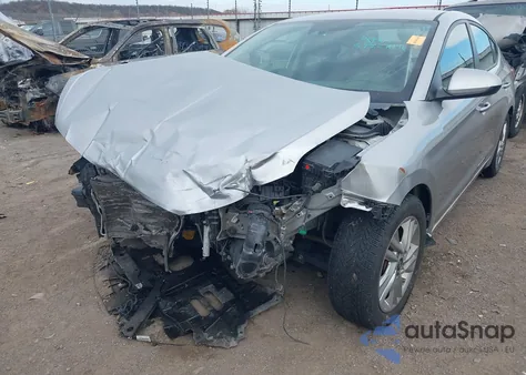 2020 Hyundai Elantra Sel z USA, uszkodzony, nr VIN 5NPD84LF9LH554520